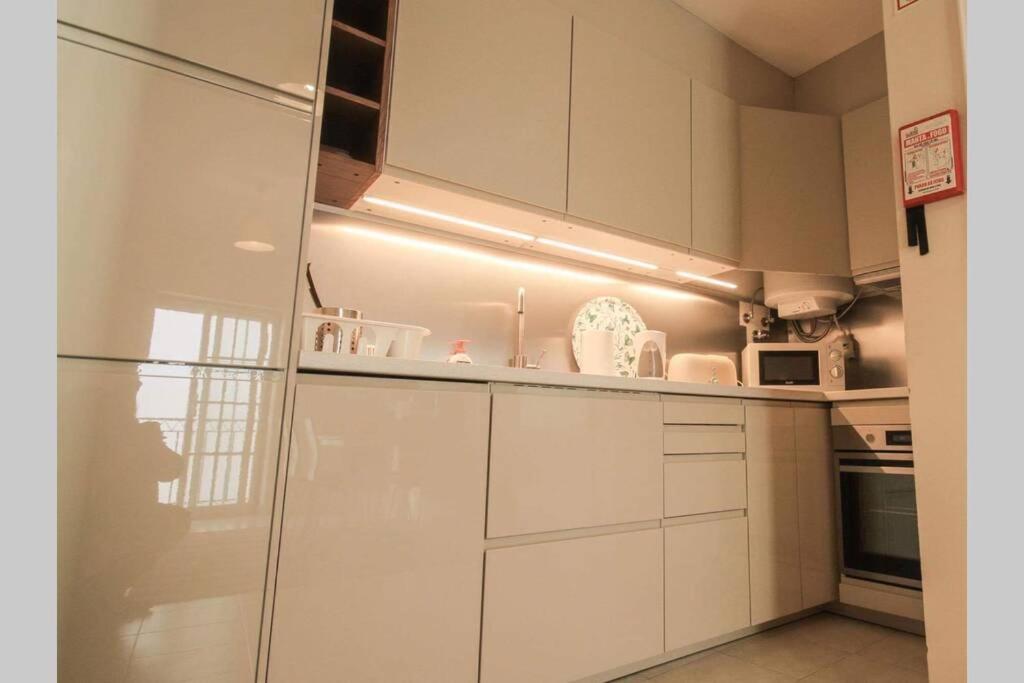 Appartamento Townhouse W Beautiful Terrace - 360 Degrees Views! Lagos Esterno foto