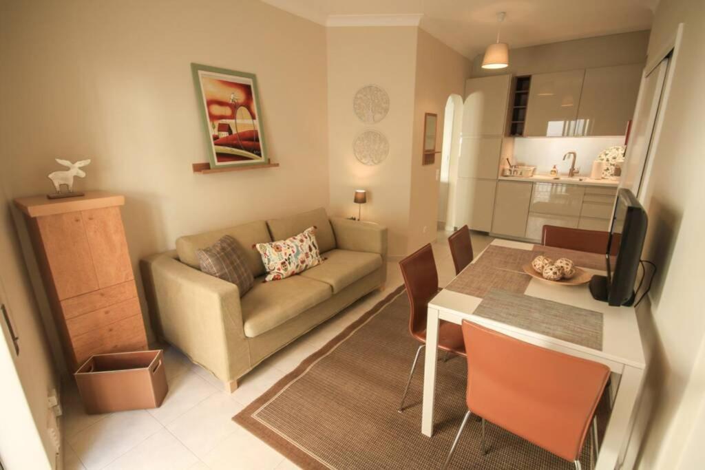 Appartamento Townhouse W Beautiful Terrace - 360 Degrees Views! Lagos Esterno foto